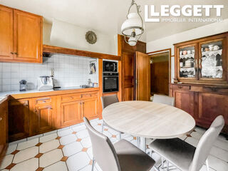  Maison � vendre 7 pi�ces 247 m�