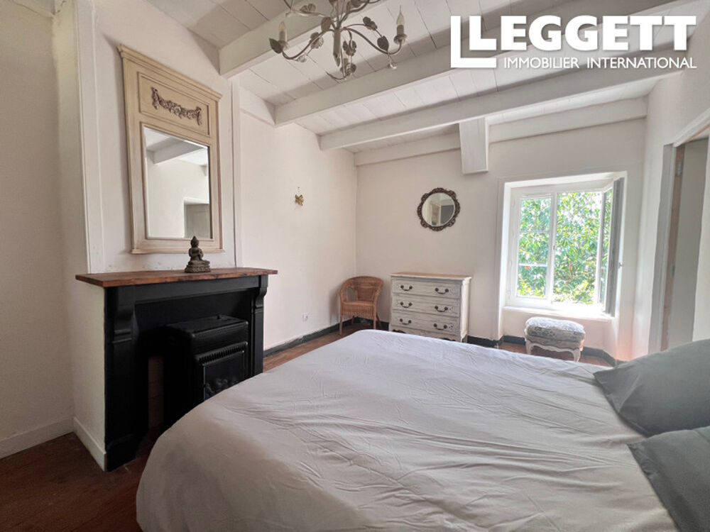 Vente Maison Propriété de campagne pleine de charme, grange et jardin, à 1,5 km du village de Hambye et à 25 km de la côte Hambye
