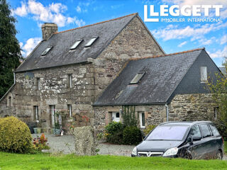 Maison 7 pièces 160 m² · à Kergrist-Moëlou · 160 m² · 251 450 €