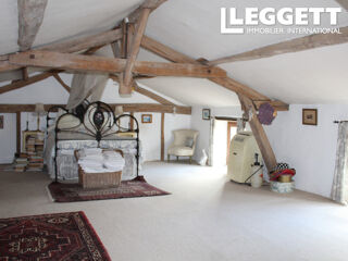  Maison � vendre 10 pi�ces 240 m�