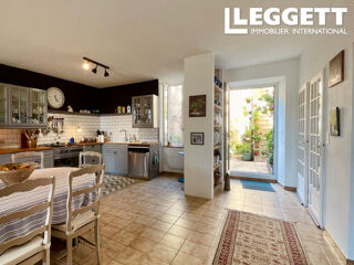  Maison � vendre 7 pi�ces 245 m�