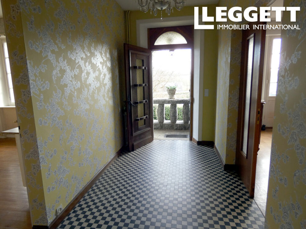 Vente Maison Maison bourgeoise 140 m² sur sous-sol encadré par jardins 920 m² à proximité du centre-ville de Pontrieux Pontrieux