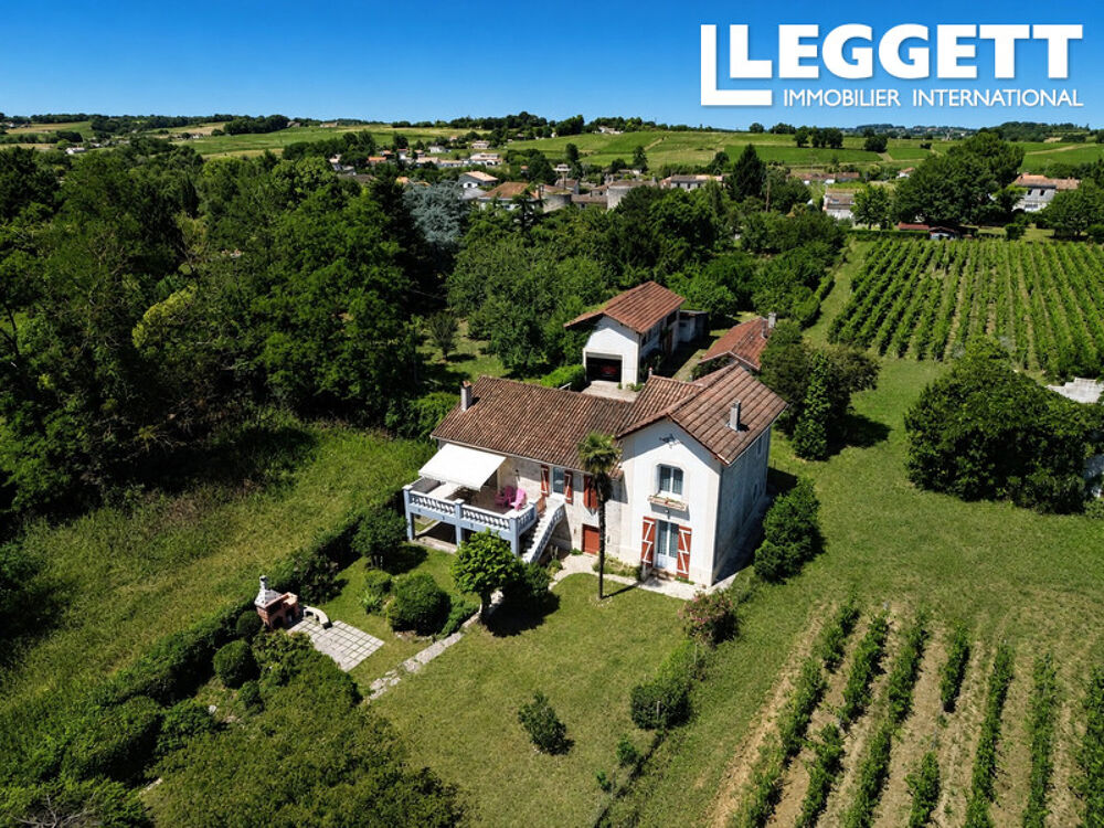 Vente Maison Cadre idyllique, magnifique vue! Maison charmante & atypique, 3 chambres, dépendances, grand terrain. Au calme Bourg