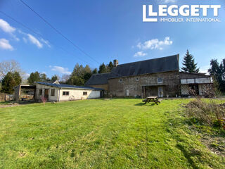  Maison à vendre 15 + pièces 330 m²