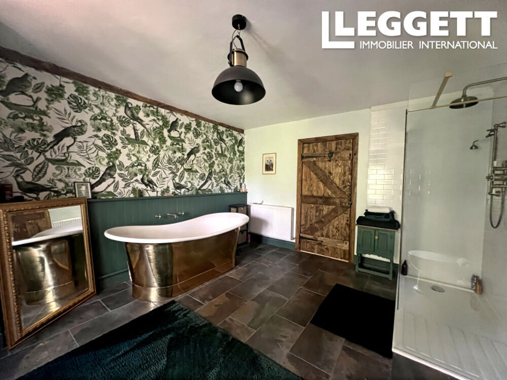 Vente Maison Maison de 3 chambres magnifiquement présentée. Vues incroyables, dépendances et terrain, sans voisins. Champsanglard