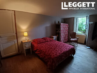  Maison  vendre 9 pices 220 m