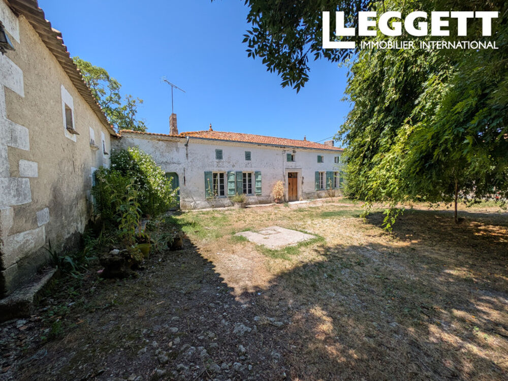 Maison 6 pièces 187 m² · à Saint-Germain-de-Vibrac · 187 m² · 130 000 €
