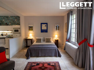  Maison à vendre 10 pièces 302 m²