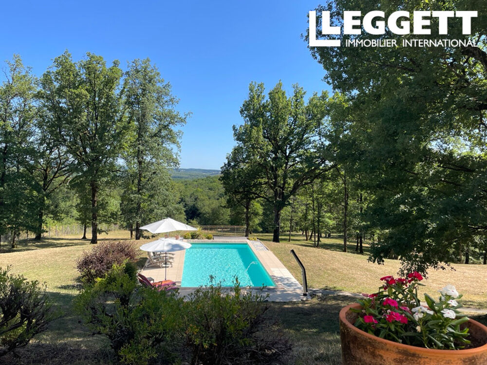Vente Maison Périgord Vert : Belle maison charmante (5 chambres)  avec piscine et magnifiques vues,  jardin mature. Saint-raphaËl