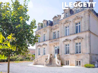  Propri�t�/ch�teau � vendre 15 + pi�ces 903 m�