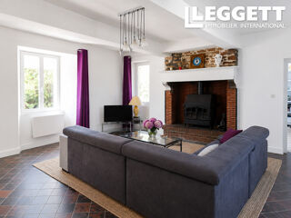  Maison à vendre 15 + pièces 275 m²