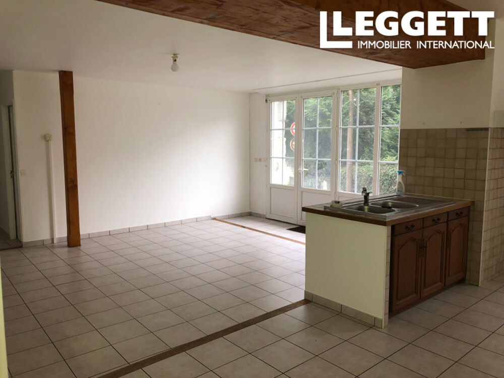 Vente Maison Immeuble comprenant une maison et un appartement situé entre ville et campagne Soyaux