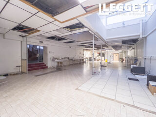 Maison 1056 m² · à Angoulême · 1 056 m² · 367 500 €