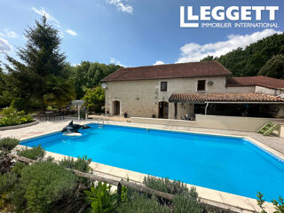  Maison � vendre 14 pi�ces 275 m�