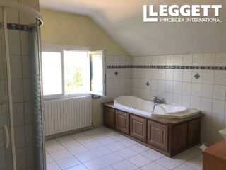  Maison à vendre 10 pièces 245 m²