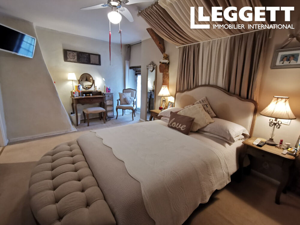 Vente Maison Belle maison individuelle au c?ur de la campagne, offrant un beau potentiel pour un gîte ou une annexe privée. Yvignac-la-tour