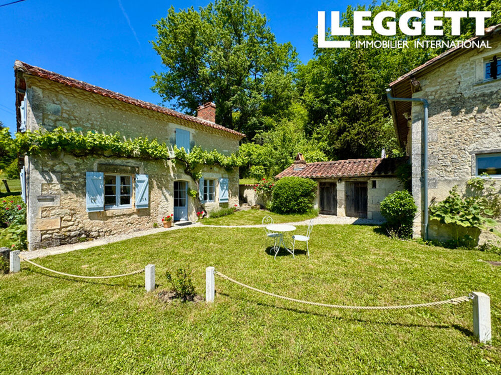 3 propriétés en pierre rénovées avec goût, piscine chauffée, vue dégagée, dans un cadre paisible