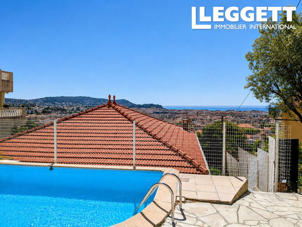 Vente Maison Charmante maison niçoise de 6 pièces avec vue panoramique sur la mer et piscine privée Nice