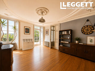  Maison à vendre 12 pièces 445 m²