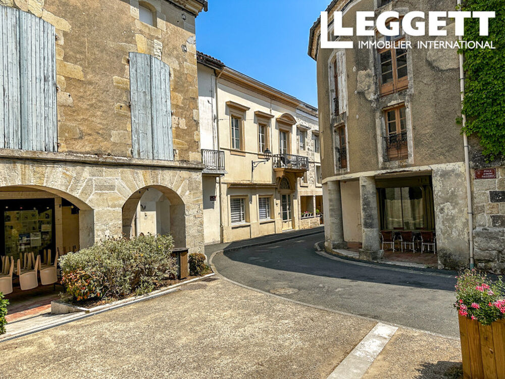 Vente Maison Belle maison de village de caractère entièrement rénovée avec piscine chauffée et appartement indépendant Sos