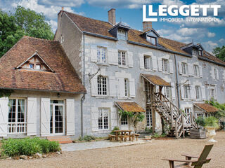  Propri�t�/ch�teau � vendre 15 + pi�ces 2300 m�