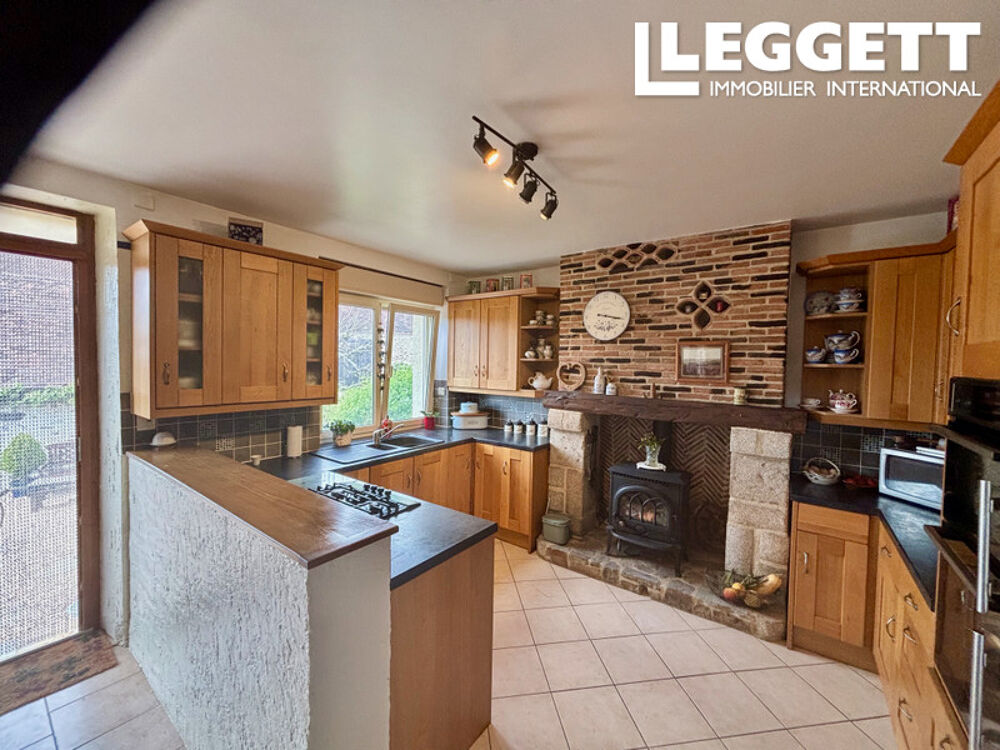 Vente Maison Charmante retraite rurale de 4 chambres avec spectaculaire grange aménagée à 15 minutes de St-Yrieix-la-Perche Jumilhac-le-grand