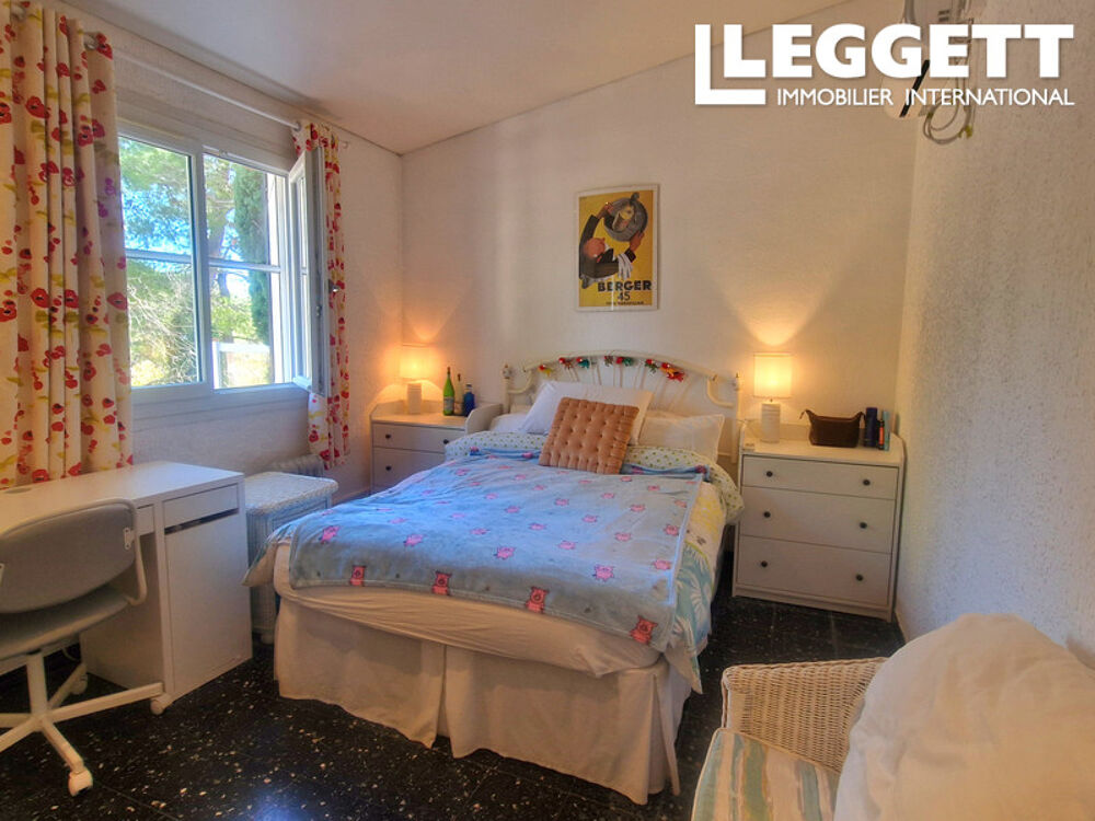 Vente Maison Une ravissante villa  de deux chambres, dotée de jardins charmants et offrant une vue imprenable. Pouzols-minervois