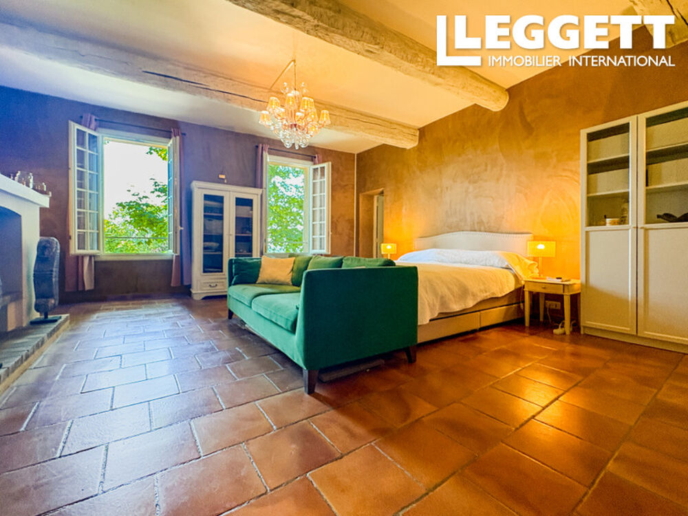 Vente Maison Maison Aix-en-Provence, bastide 1875, 4 chambres, piscine, parc privé 4200 m², proche centre-ville Aix-en-provence