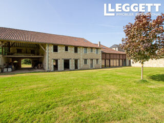  Maison à vendre 14 pièces 588 m²