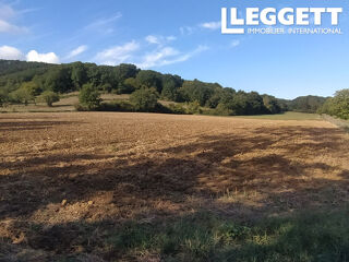  Remise / Grange à vendre 328 m²