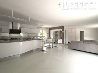  Maison � vendre 9 pi�ces 138 m�