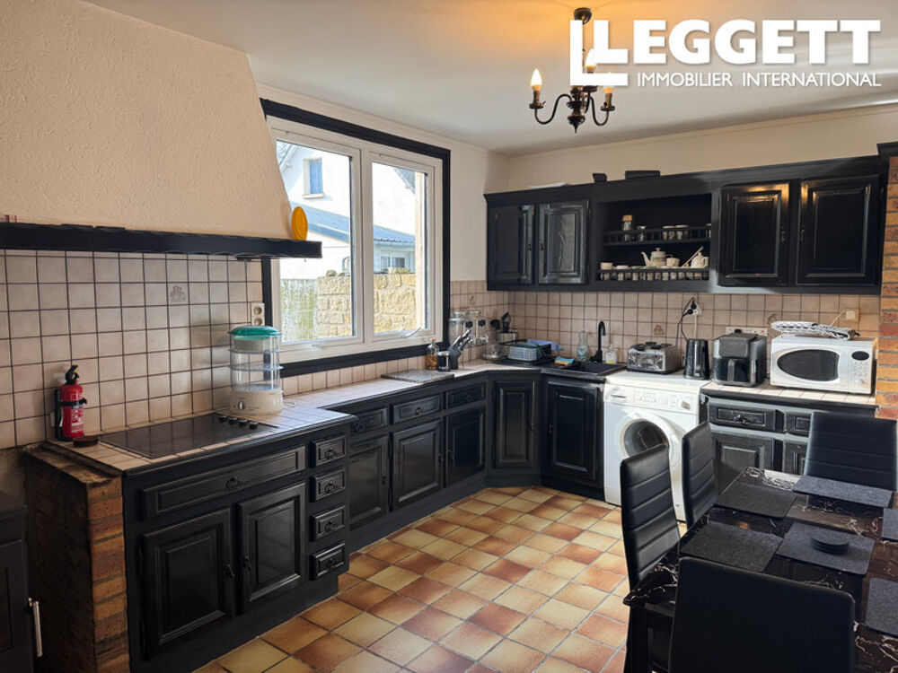 Vente Maison Belle maison familiale de 4 chambres à proximité de Corlay, de Gouarec et du canal de Nantes-à-Brest. Le haut-corlay