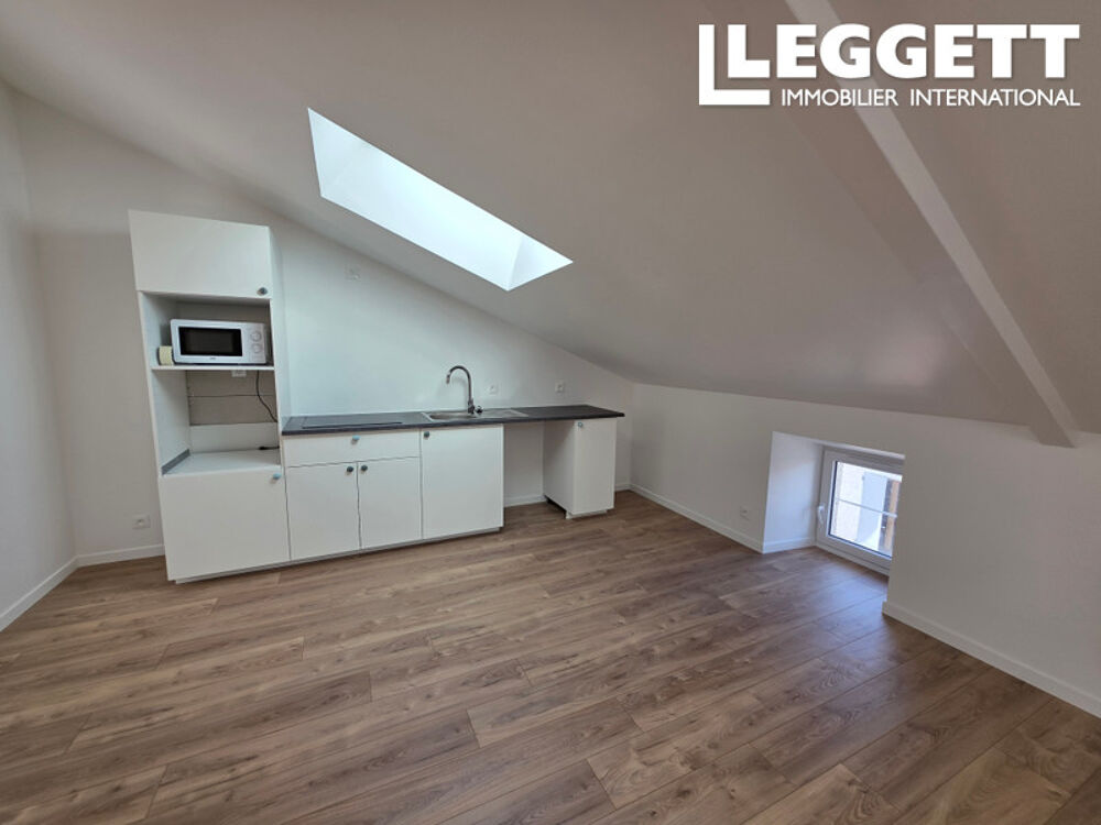 Vente Appartement Charmant studio, lumineux, refait à neuf, comprenant séjour/cuisine et salle d'eau/wc. Marthon