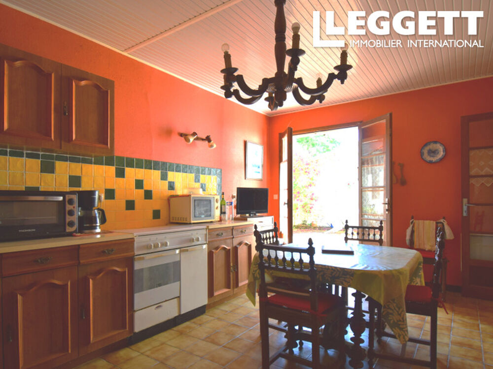 Vente Maison Charmante maison de caractère  près des plages - 6 chambres, piscine, atelier, garage et environnement calme Balanzac