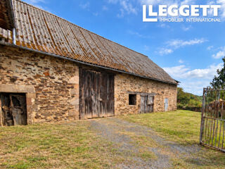 Vente Remise/Grange Grange de caractère en pierre avec terres et dépendances Voutezac