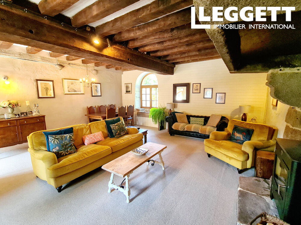 Vente Maison Maison en granit pleine de charme, 4 chambres, jardin arboré et cadre paisible dans un hameau. Saint-berthevin-la-tanniÈre