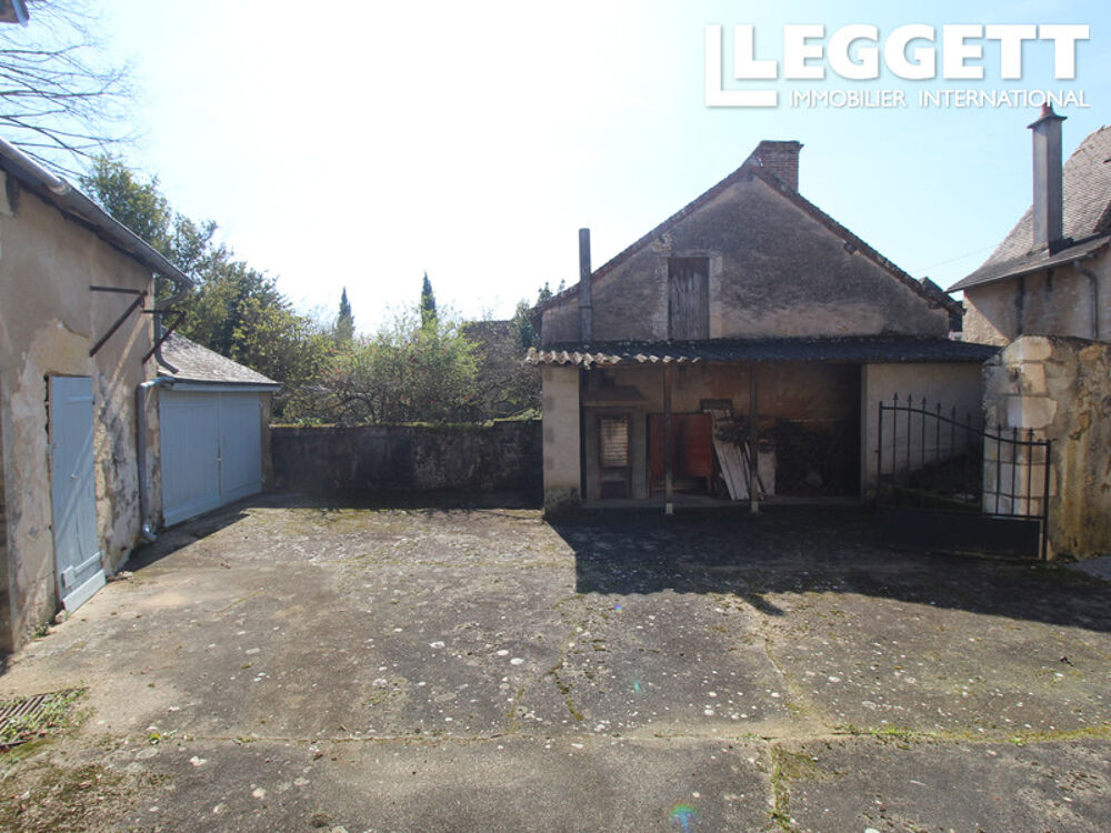 Vente Maison Garage et dépendance prêt à transformer en maison de 2 chambres Angles-sur-l'anglin