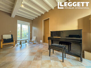  Maison  vendre 7 pices 231 m