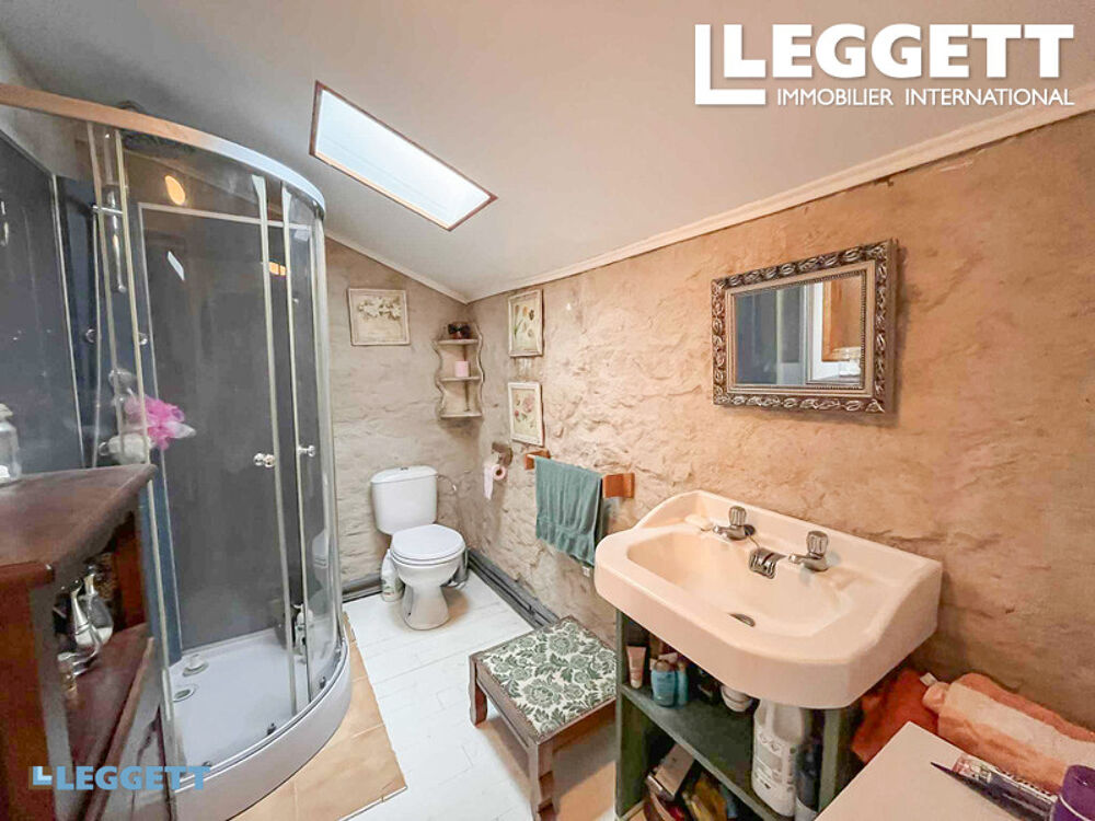 Vente Maison Belle maison de campagne avec gîte attenant piscine et jardin, proche de Magnac-Laval. Magnac-laval