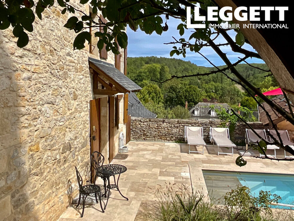 Superbe maison de village en pierre, 3 chambres, 3 salles d'eau, piscine & jardin, proche Montignac