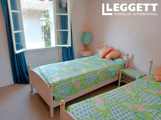  Maison à vendre 11 pièces 130 m²