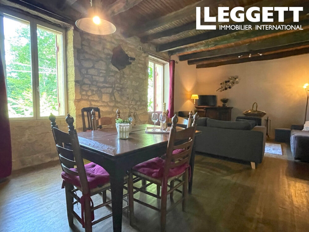 Charmante maison (de vacances) avec maison d'amis indépendant au c?ur du Périgord Noir