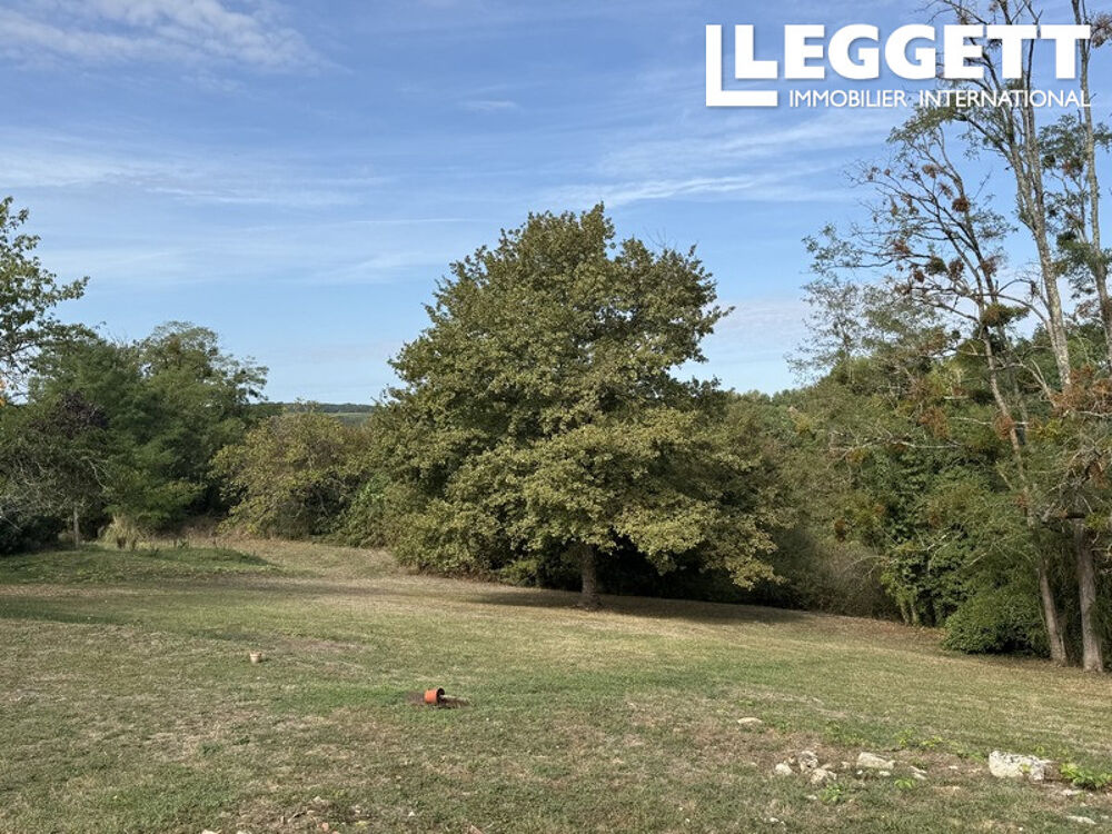 Vente Maison Charmante maison de campagne avec 3 ch, en parfait état, située au calme et proche des commodités. Gensac
