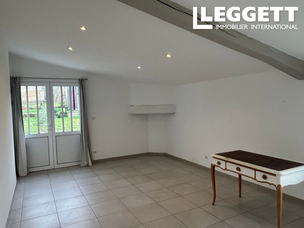 Vente Maison Maison de caractère alliant confort moderne et charme de l?ancien, garage et jardin de 2560m². Bonnes