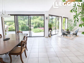  Maison � vendre 8 pi�ces 392 m�