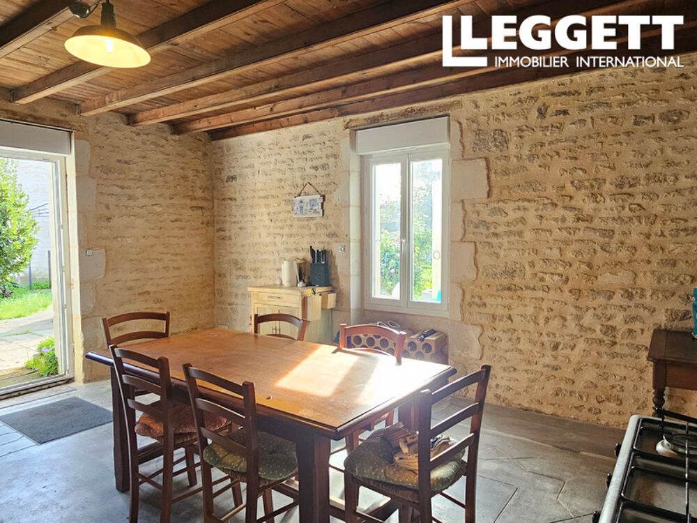 Vente Maison Maillezais Investissement idéal maison à rénover 7 pièces 173 m² possibilité de créer  2 logements DPE E Maillezais