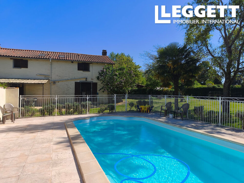 Vente Maison Propriété de caractère avec potentiel de gîte et piscine Blanzay