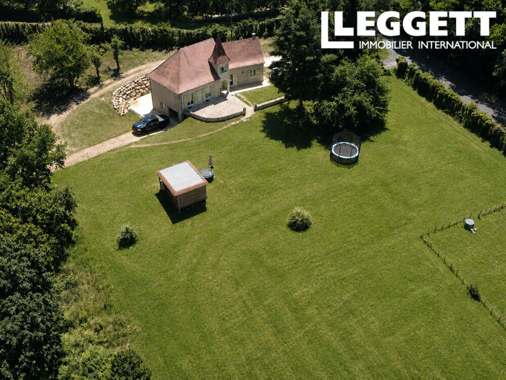 Maison périgourdine rénovée sur plus d'1 hectare, à 10 min de Périgueux