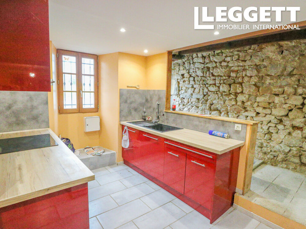 Vente Maison Maison avec 4 chambres, petite cours et garage Le dorat