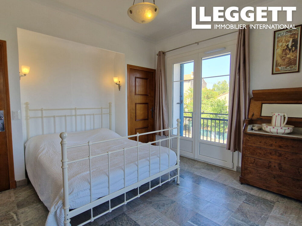 Vente Maison Villa d'époque T6 en pierre, indépendante, 2 sdb, avec jardin, parking privé et vue sur le village médiéval. Aigne